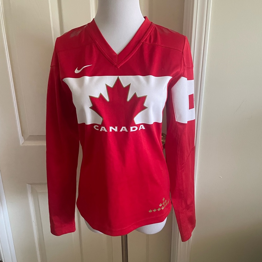 Nike Canada jersey NWOT